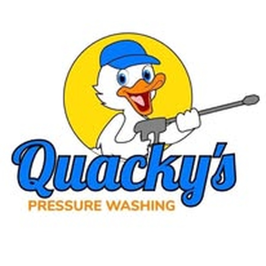 Quacky's Pressure Washing logo